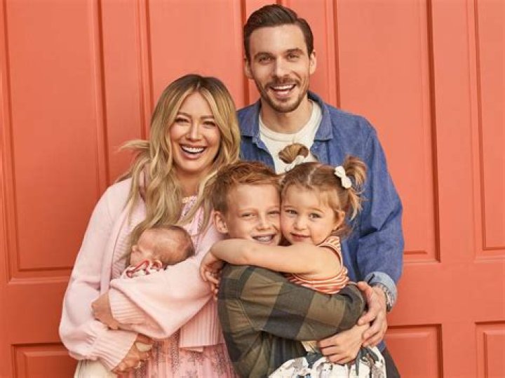 Hilary Duff Bio, Age, Parents, Husband, Children, Net Worth